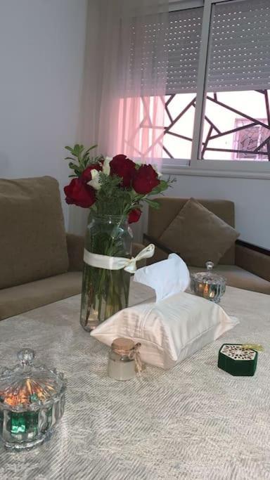 Elegant Appartement Au Coeur De Marrakech มาร์ราเกช ภายนอก รูปภาพ
